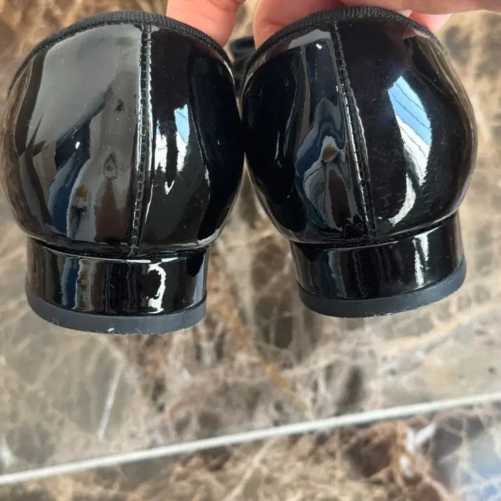 [BUNJANG] SAERA Black Ribbon Enamel Loafers (230) / 세라 SAERA  블랙 리본 에나멜 로퍼 230