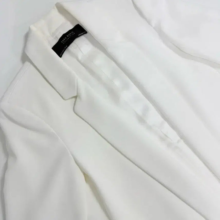 [SOLD OUT] 자라 롤업 슬리브 블레이저 자켓 (S)