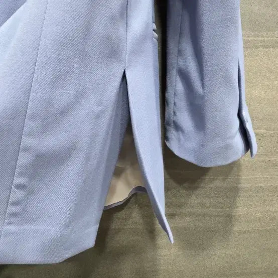 [BUNJANG] DEWL Jacket - Sky Blue - Women&