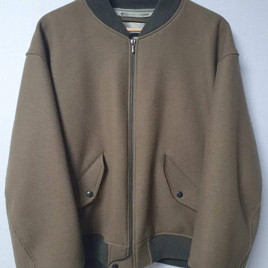 [BUNJANG] Captain Sunshine Flight Jacket Olive (Size 38) / [38] 22AW 캡틴선샤인 플라이트 자켓 올리브 새제품 팝니다