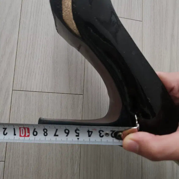 [BUNJANG] TANDY Black Enamel Gaboshi Heels / [탠디/TANDY] 블랙 에나멜 가보시 힐 235 (굽 9cm)