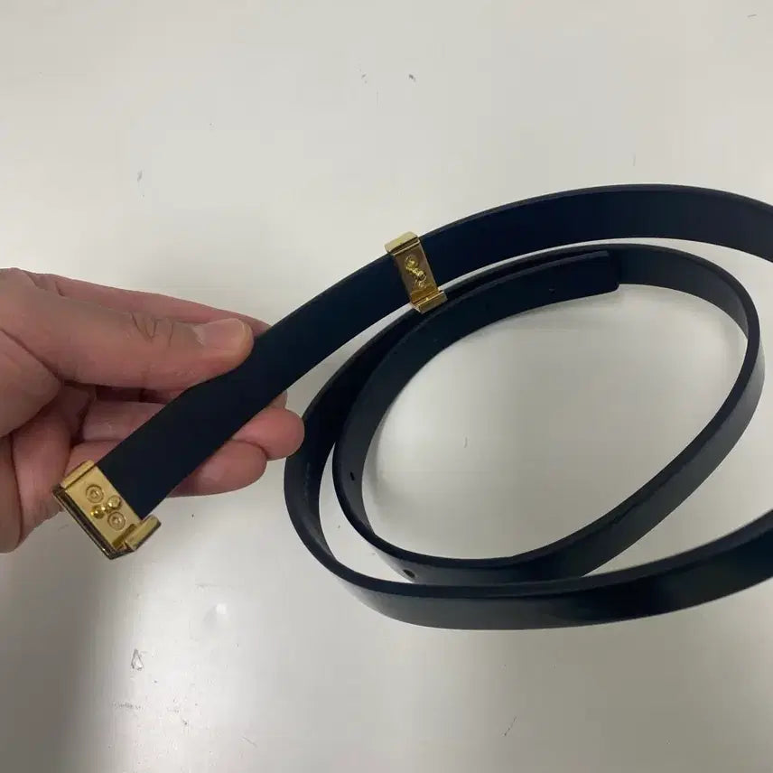 [BUNJANG] Celine Gold Slim Belt / (정품) 셀린느 골드 슬림벨트 팝니다.