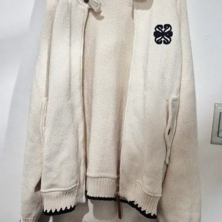 [BUNJANG] SATUR Ivory Knit Cardigan / SATUR   새터 아이보리 니트 가디건