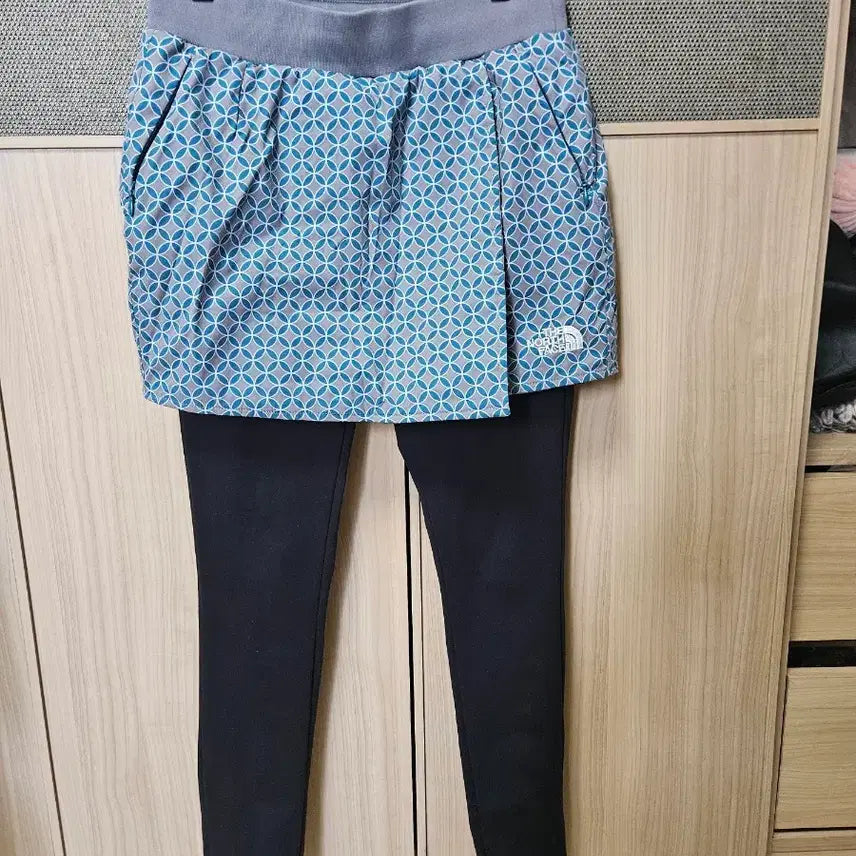 [SOLD OUT] 노스페이스 스커트 레깅스 55