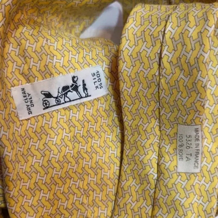 [BUNJANG] Hermès Yellow H Logo Silk Tie / 에르메스 옐로우 H 로고 실크 넥타이