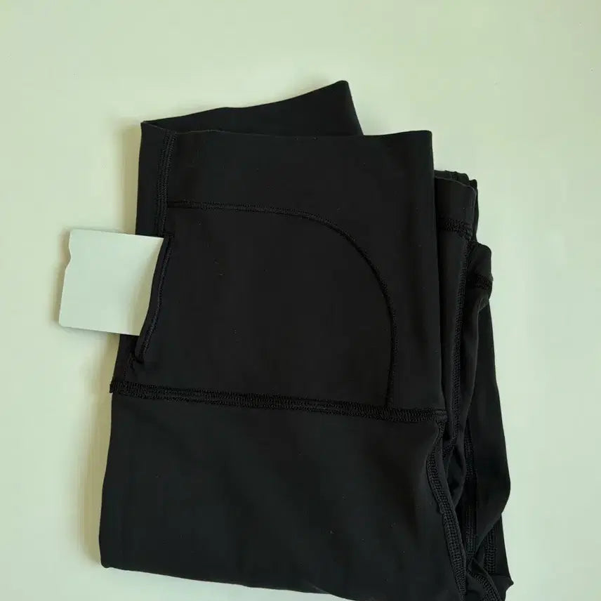 [SOLD OUT] 룰루레몬 레깅스 (블랙) 얼라인 6
