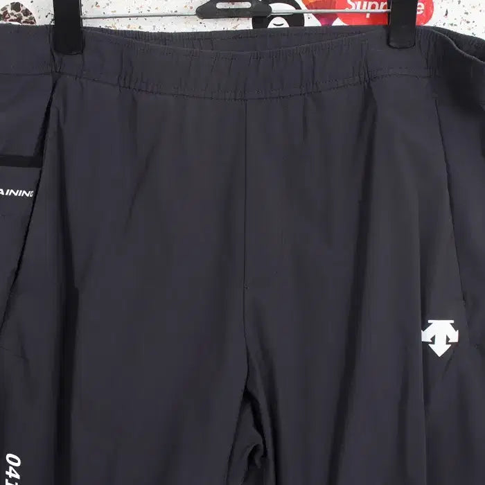 [BUNJANG] Descente Charcoal Functional Shorts / 남성90/ 데상트 차콜 기능성 숏팬츠 36-120