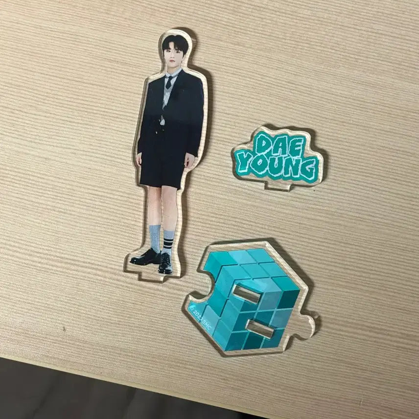 [BUNJANG] NCT WISH New Team Daeyoung Jaehee Acrylic Stand Figure / 엔시티 위시 뉴팀 김대영 재희 아크릴 스탠드 피규어 핸즈업 프리 데뷔