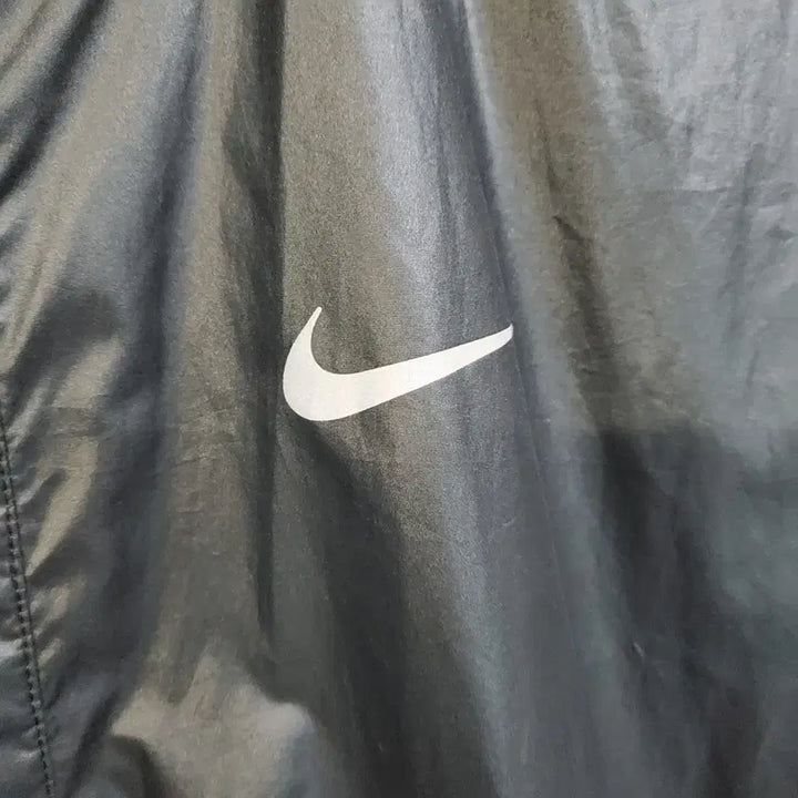 [BUNJANG] Nike Swoosh Running Windbreaker Jacket Black L / 나이키 스우시 런닝 바람막이 자켓 블랙  L