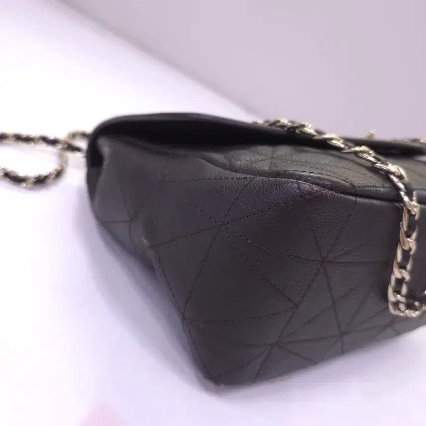 [BUNJANG] Louis Quatorze Real Leather Chain Shoulder Bag / 루이까또즈) 리얼가죽 체인 숄더백