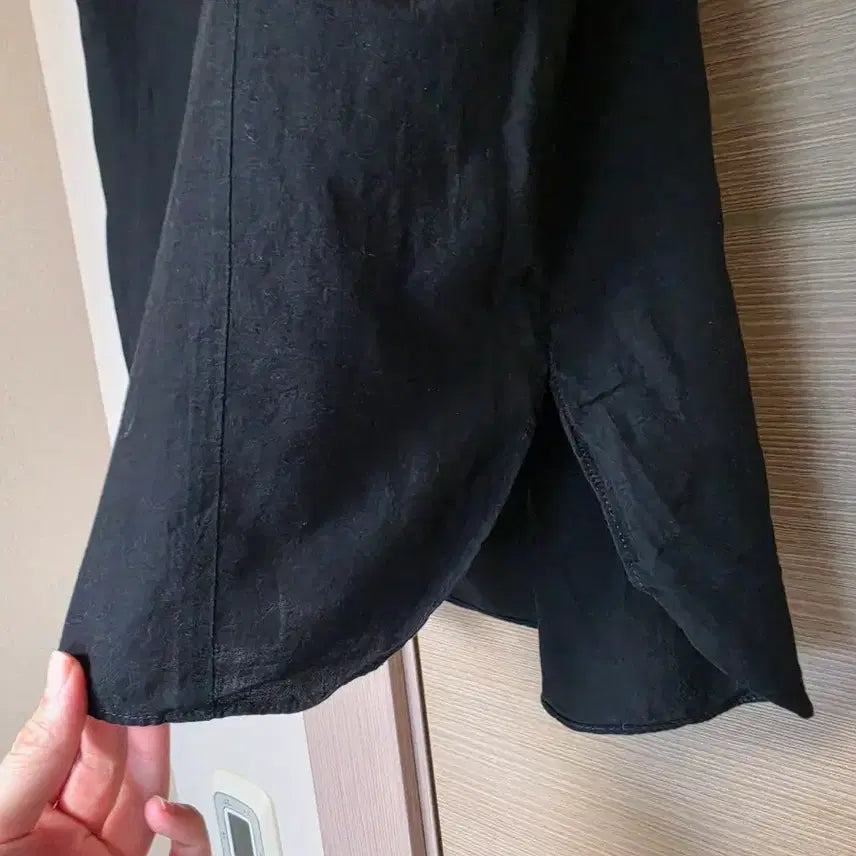 [BUNJANG] Arnold Bassy Black Blouse / 아놀드바시니 블랙블라우스 95사이즈