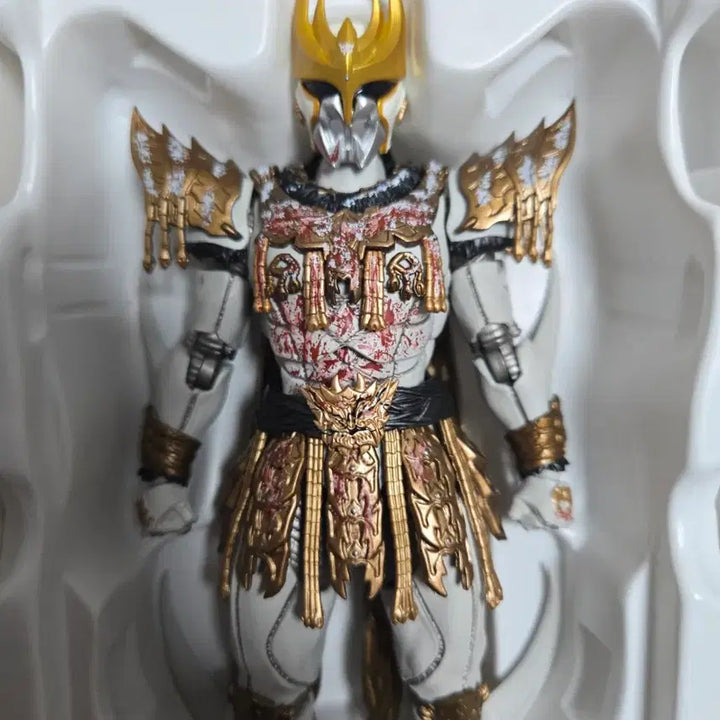 [SOLD OUT] shf 진골조제법 가면라이더 쿠우가 쿠로가타게의 사투 세트 개봉 양품