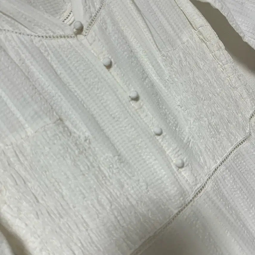 [BUNJANG] Maje White Embossed Cotton Maxi Dress / 마쥬 화이트 엠보 코튼 맥시 원피스