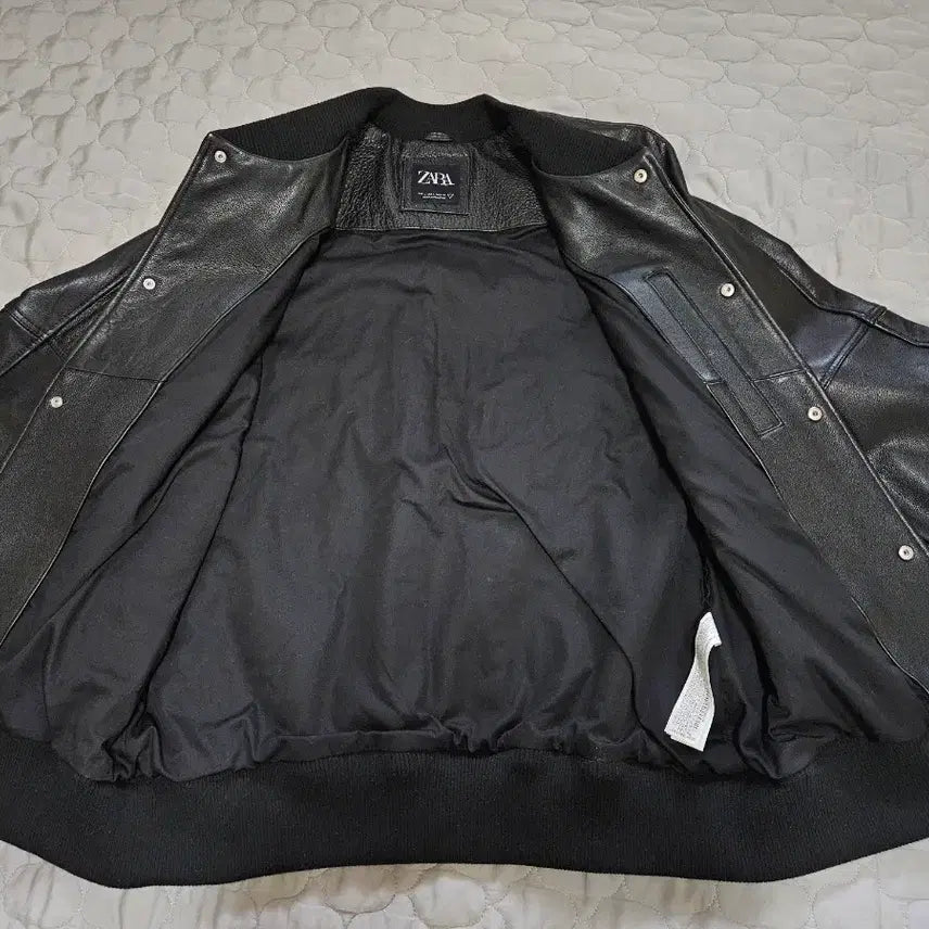 [BUNJANG] ZARA Buffalo Leather Varsity Jacket / 자라 버팔로 소가죽 바시티 자켓 ZARA 스타디움 야구점퍼 105 110