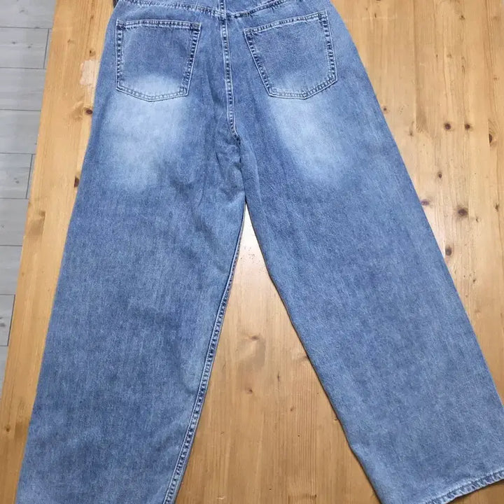 [BUNJANG] Moif SS25 Wide Belted Denim Pants / 모이프 [SS25] WIDE 6P BELTED DENIM PANTS /