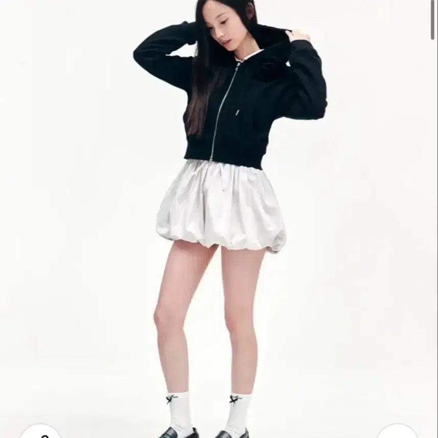 [BUNJANG] YOUHEE Flower Corsage Hooded Zip-up / [새상품]유희YOUHEE 플라워 코사지 후드집업