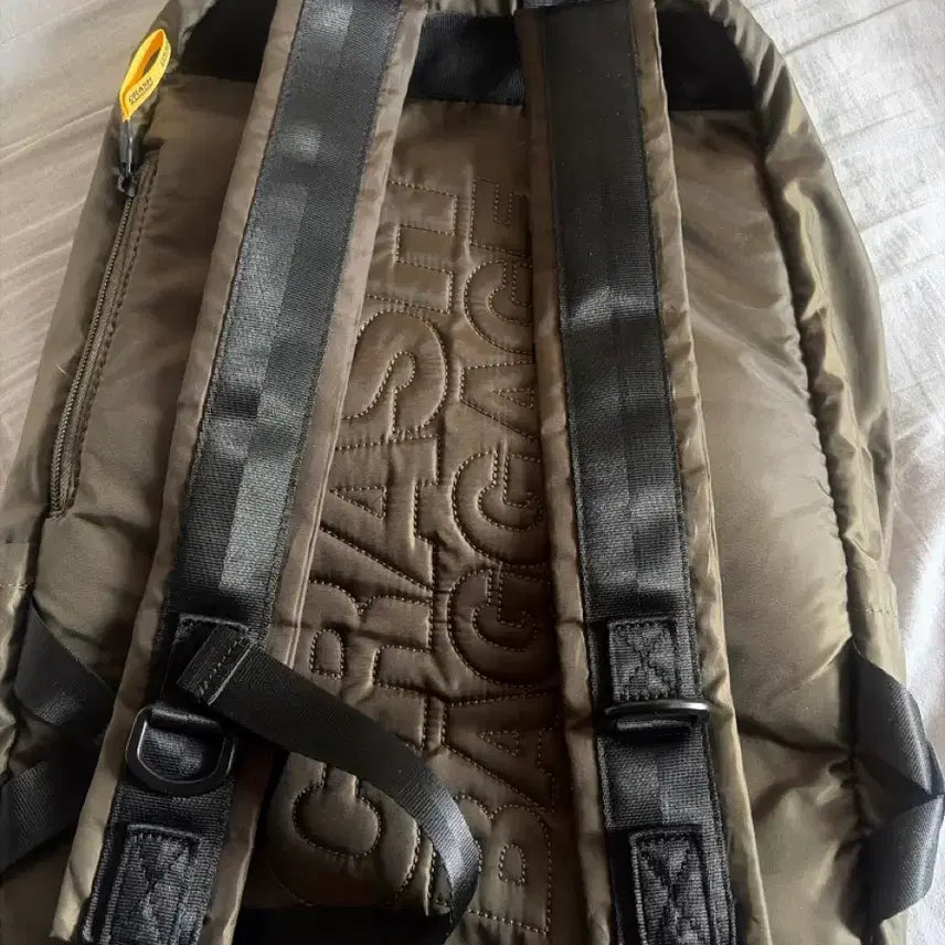 [SOLD OUT] 크래쉬 베기지 백팩