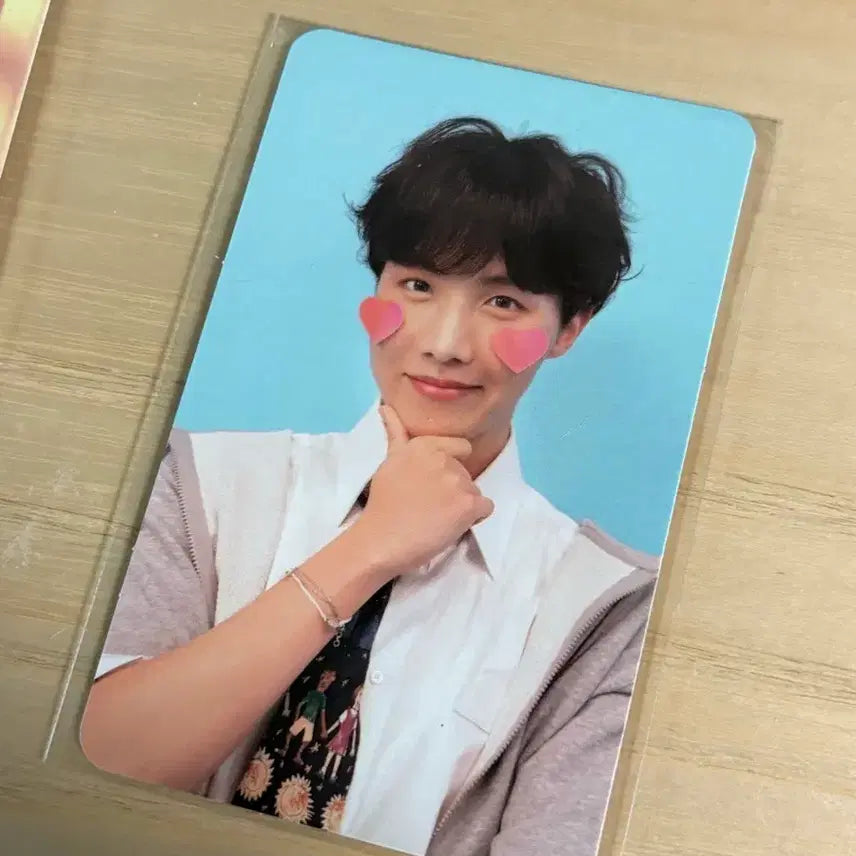 [BUNJANG] BTS J-Hope Love Yourself Photocard / BTS 방탄소년단 J-Hope 제이홉 럽셀 포카
