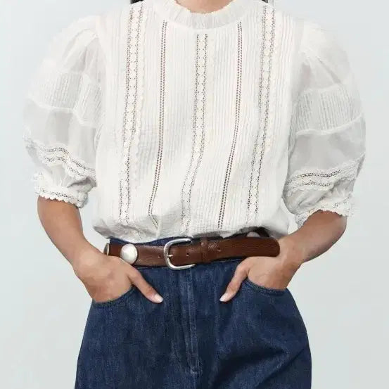 [SOLD OUT] 자라 로맥틱 블라우스 s사이즈 새상품