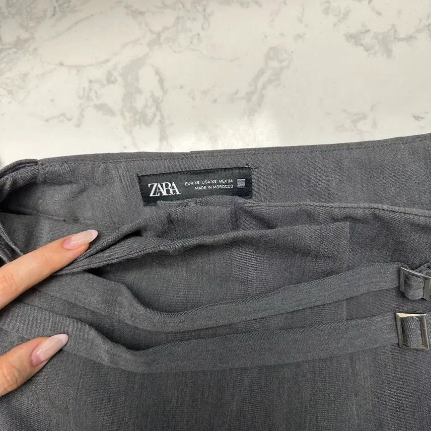 [BUNJANG] ZARA Buckle Skirt Pants - Dark Gray / 자라 zara 버클 스커트 팬츠 다크 그레이