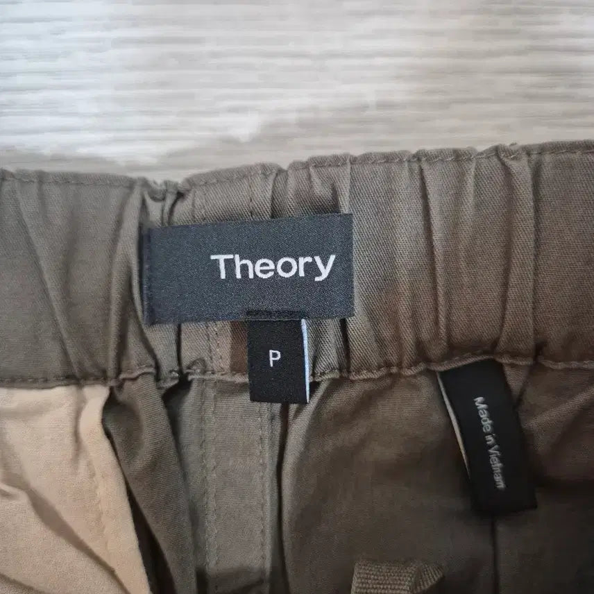 [BUNJANG] Theory Cargo Skirt / Theory (띠어리) 카고 스커트