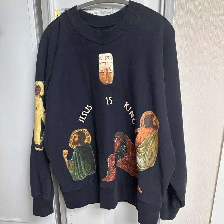 [BUNJANG] Kanye West Jesus is King Crewneck / 칸예 웨스트 jesus is king 크루넥