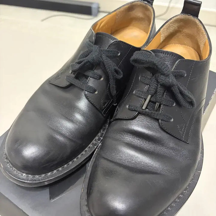 [BUNJANG] Valentino Black Leather Derby Shoes / 발랜티노 블랙 가죽 더비 슈즈