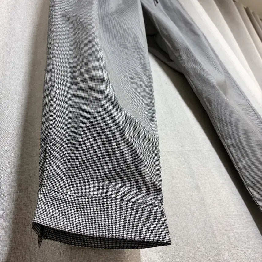 [BUNJANG] Onitsuka Tiger x Andrea Pompilio Tartan Check Tapered Fit Trousers (L) / 오니츠카타이거 x 안드레아 폼필리오 체크 팬츠 (L)