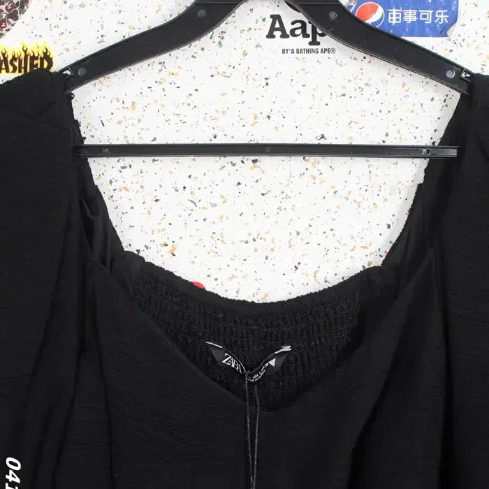 [BUNJANG] Zara Off-the-shoulder Shirred Blouse Women&