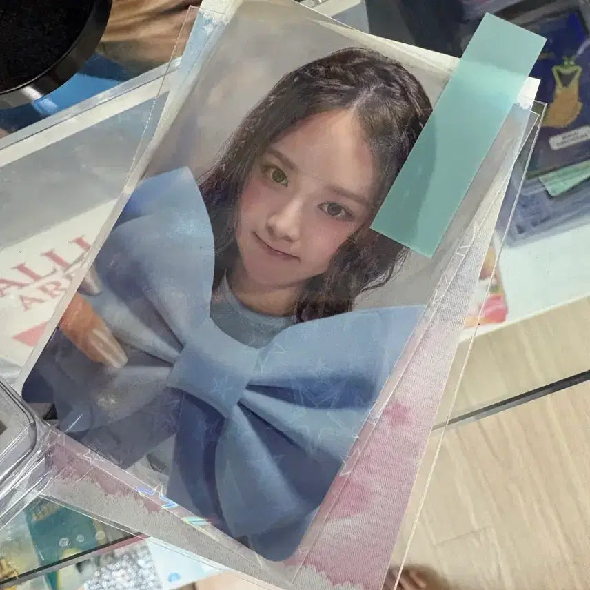 [BUNJANG] IVE Leeseo Blue Ribbon Signed Photocard / 아이브 방지민 블루리본 포토카드 싸인카드