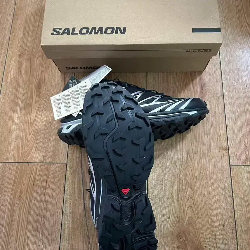 [BUNJANG] Salomon XT-6 Gore-Tex Black Silver Sneakers / XT-6 고어텍스 블랙 실버