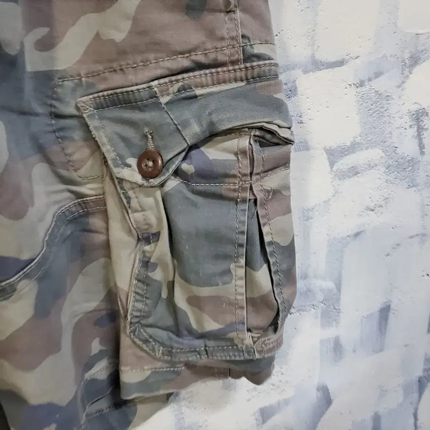 [BUNJANG] American Eagle Camo Cargo Shorts 32 / 아메리칸이글 카고 반바지 카모 32