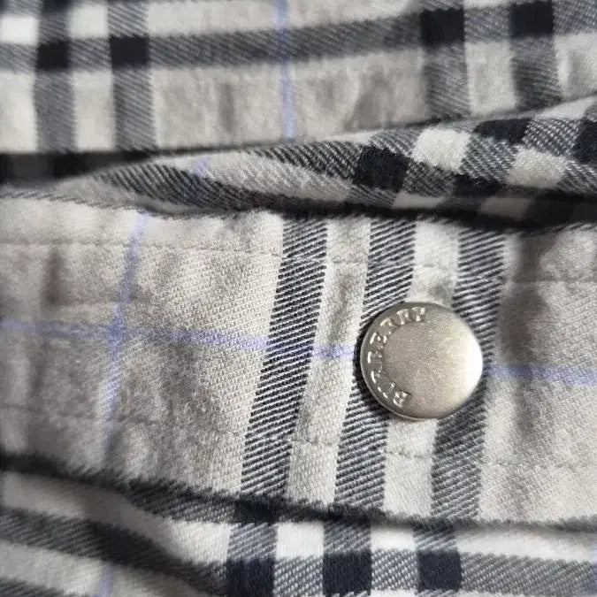 [BUNJANG] Burberry Checkered Short Sleeve Shirt / Burberry 체크 반팔 셔츠