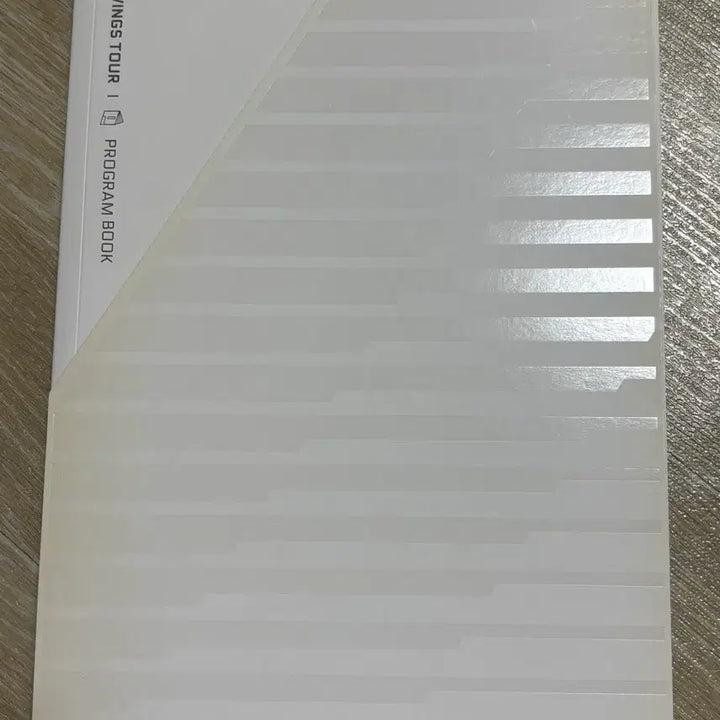 [BUNJANG] BTS The Wings Tour Program Book / 방탄소년단 BTS 더윙즈투어 프로그램북