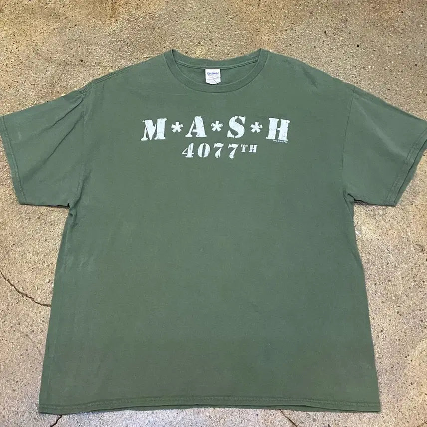 [BUNJANG] Gildan MASH Printed T-shirt / 미국 빈티지 길단 MASH 프린팅 반팔티 밀리터리느낌