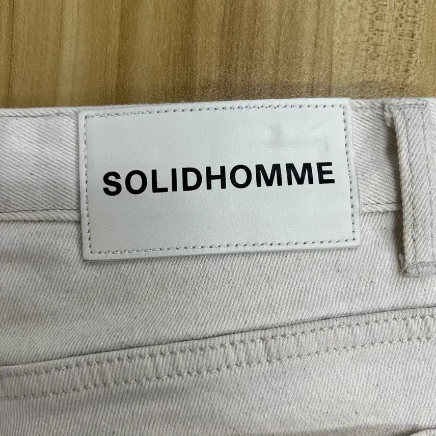 [BUNJANG] Solid Homme Tapered Cut Denim Pants / 솔리드옴므 크림 테이퍼드 컷 데님 팬츠 32