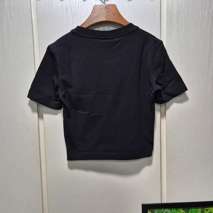 [BUNJANG] Nerdy Black T-shirt and Shorts Set / (타임세일)(새상품)널디 반팔 티셔츠 반바지 세트 블랙