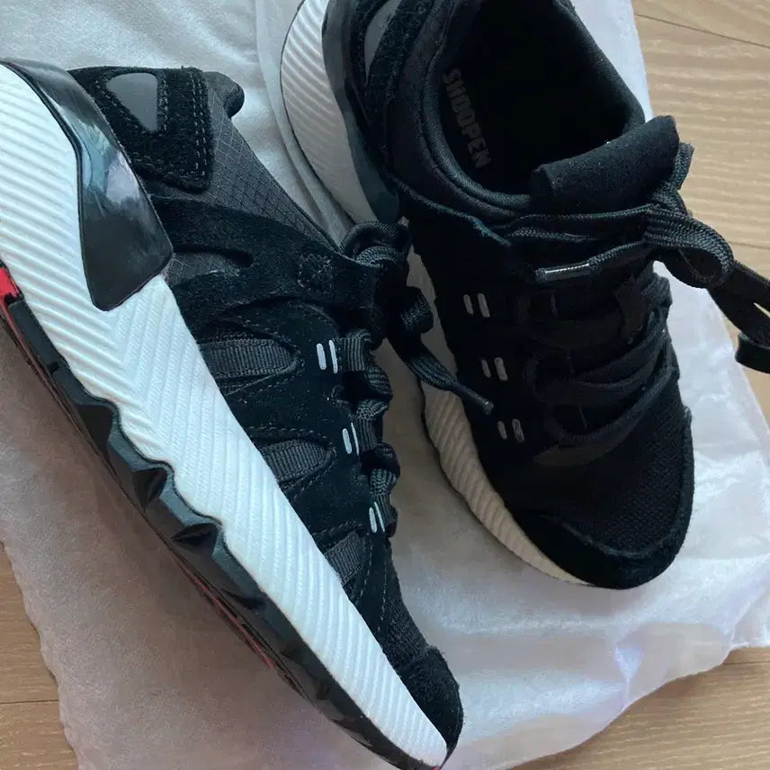 [BUNJANG] Shoopen Black Sneakers / 상태최상)230 블랙 슈펜 운동화