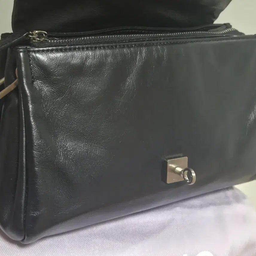 [SOLD OUT] 분크 Occam Doux Shoulder S 오캄 두 숄더 스몰 블랙