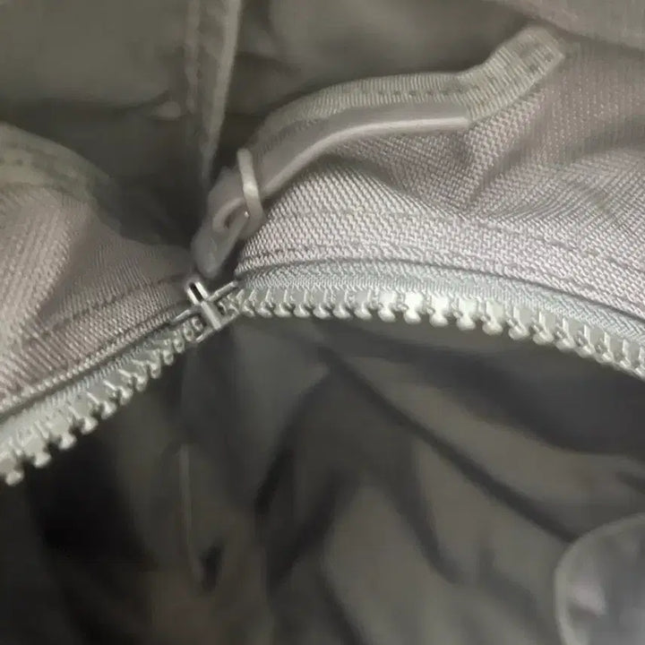 [BUNJANG] visvim 비즈빔 코듀라 토트백 L 챠콜 / visvim 비즈빔 코듀라 토트백 L 챠콜