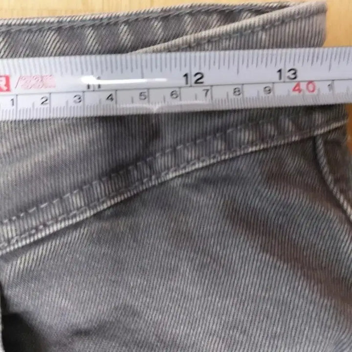 [BUNJANG] ZARA Washed Denim Shorts (Gray, Size 32) / ZARA 워싱 데님 반바지 그레이 (32사이즈)