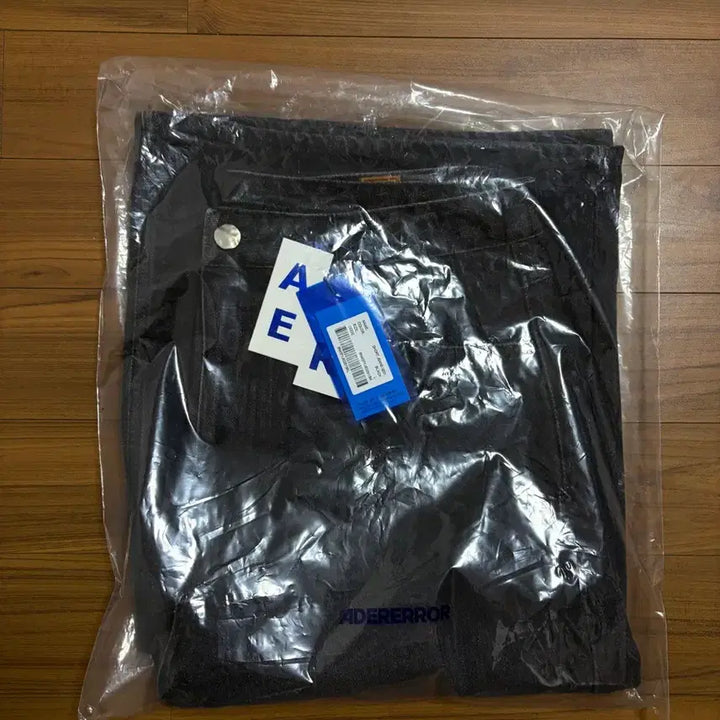 [SOLD OUT] 아더에러 시그니피컨트 데님