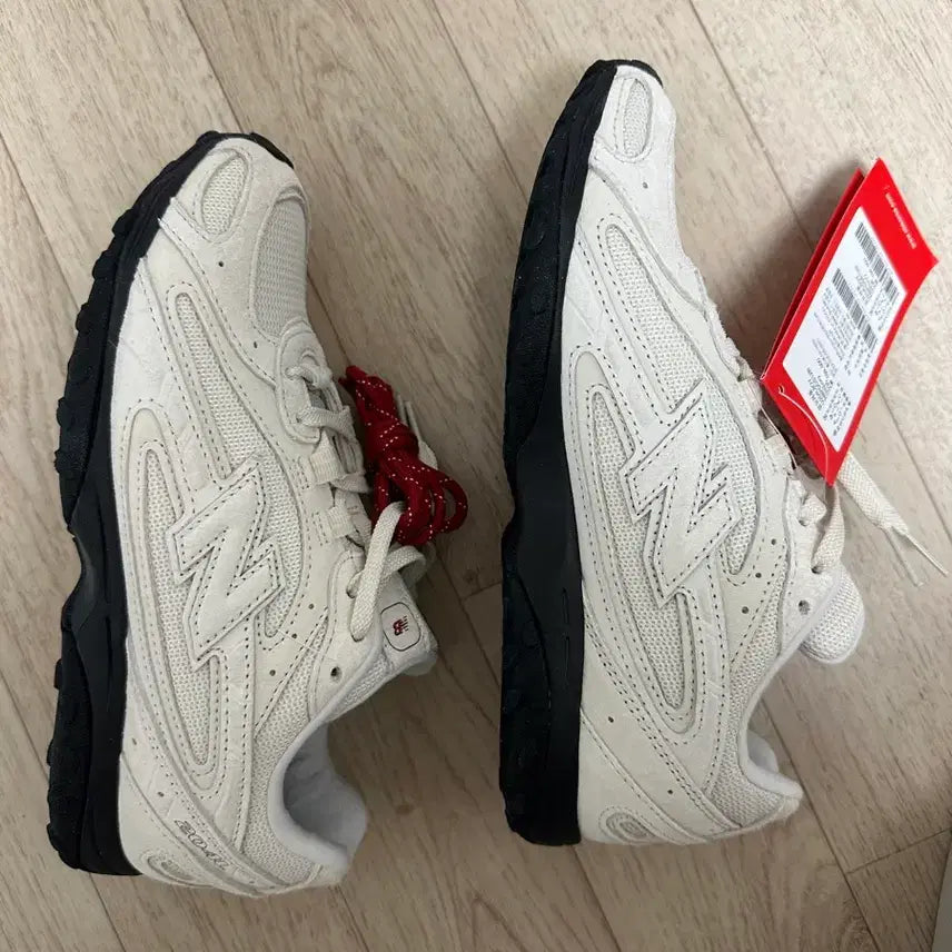 [SOLD OUT] 새상품) 뉴발란스 204L 아이보리 화이트 운동화