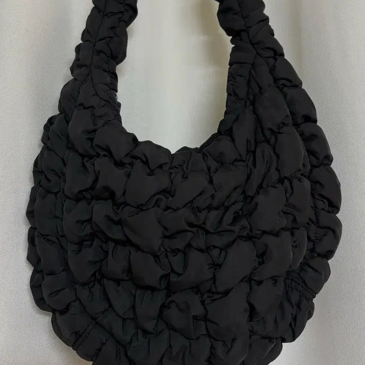 [BUNJANG] Jill Stuart Heart Charm Black Large Shopper Bag / COS 퀼팅 미니 숄더백