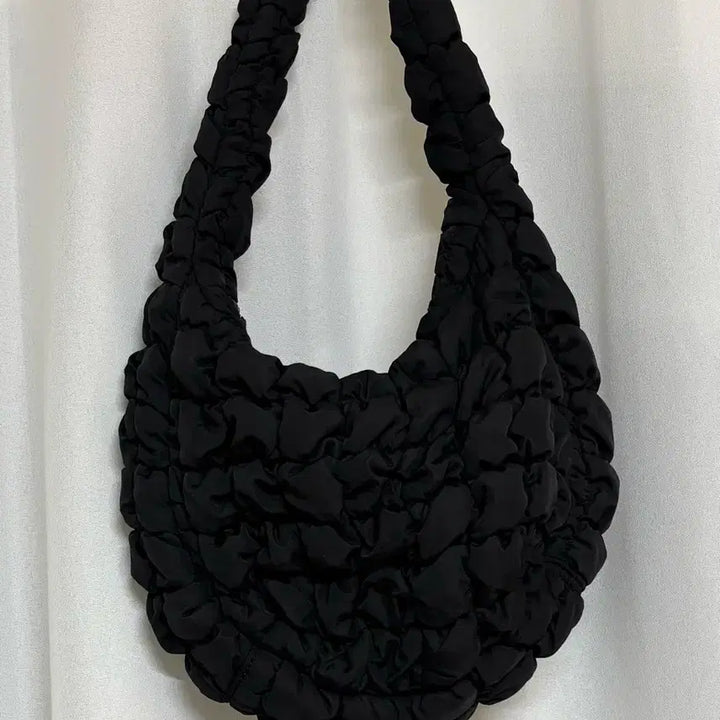 [BUNJANG] Jill Stuart Heart Charm Black Large Shopper Bag / COS 퀼팅 미니 숄더백