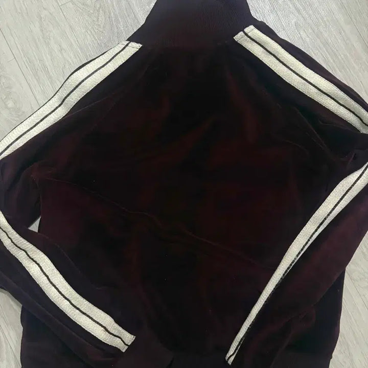 [BUNJANG] SATUR Roturn Velour Zip-up Burgundy (WS Size) / SATUR 세터 로턴 벨루어 집업 버건디 (WS사이즈)