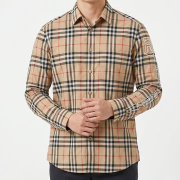 [BUNJANG] Burberry Nova Check Side Logo Shirt / [정품] 버버리 사이드 로고 레터링 노바 체크 셔츠 (L)