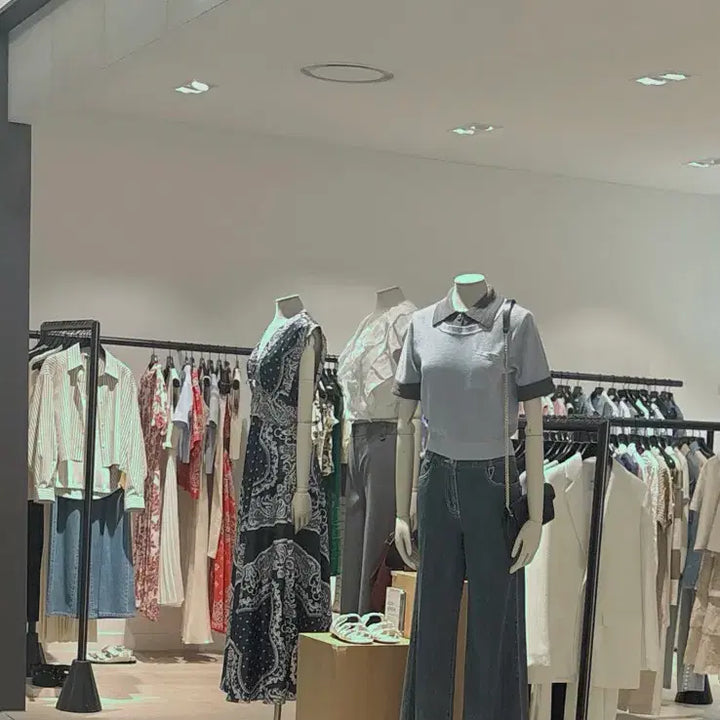 [SOLD OUT] 산드로 카라 로고 니트 탑 2종 sandro