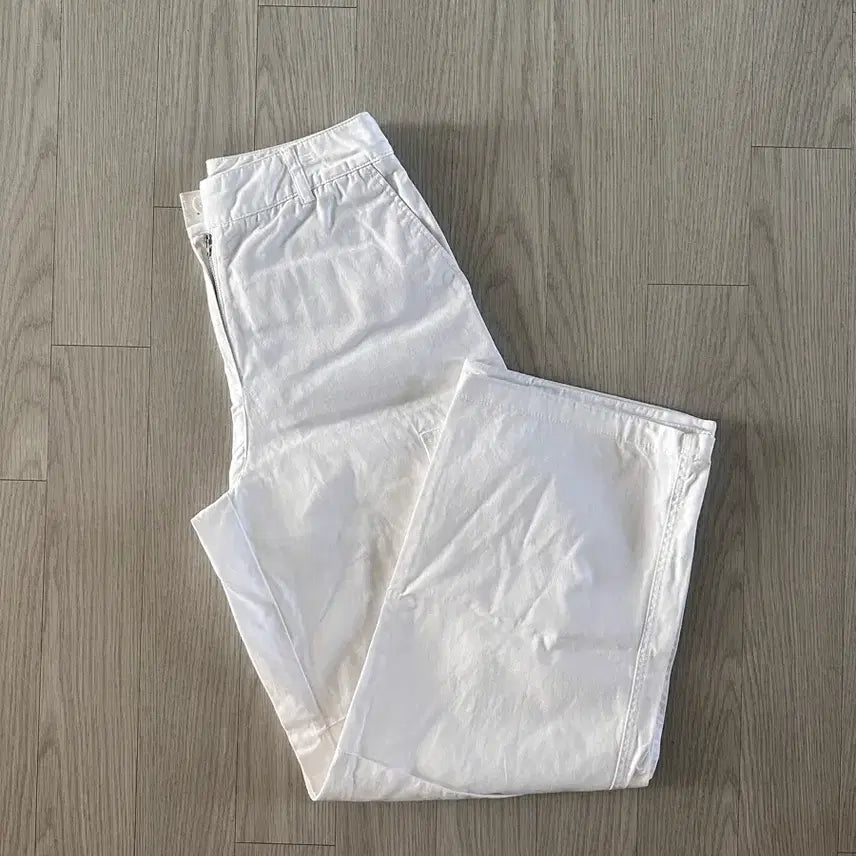 [SOLD OUT] 무신사 스탠다드 우먼 와이드 카고 팬츠 화이트 26