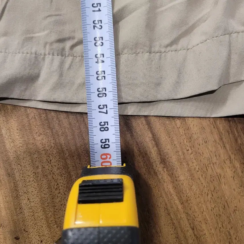 [SOLD OUT] NEPA 카키 카고 반바지